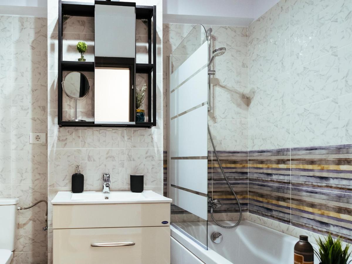 Cozy Special Pallady Apartament With Garden & Courtyard Bucarest Exterior foto