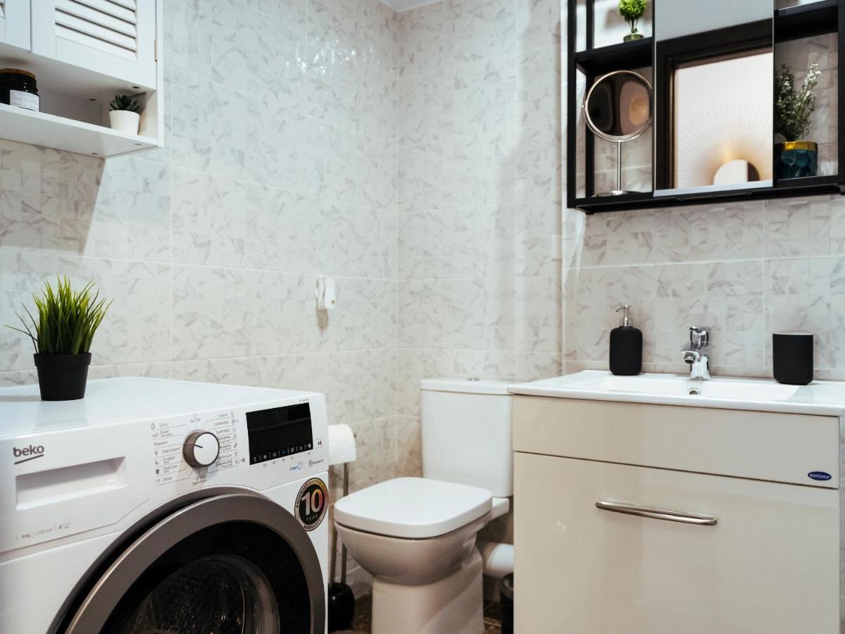 Cozy Special Pallady Apartament With Garden & Courtyard Bucarest Exterior foto